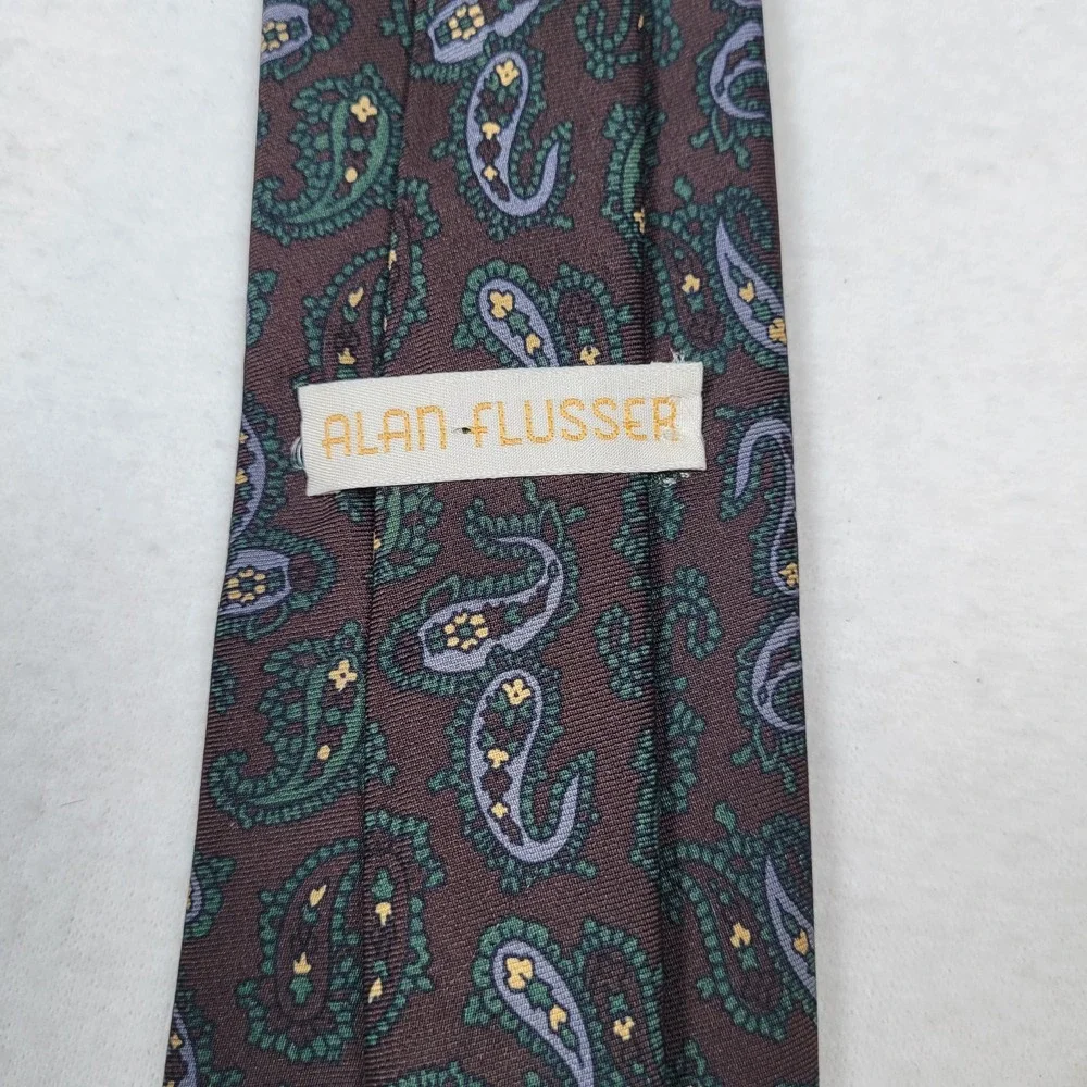 Alan Flusser Luxury Paisley Brown & Purple Necktie 100% Silk Hand‎ Made